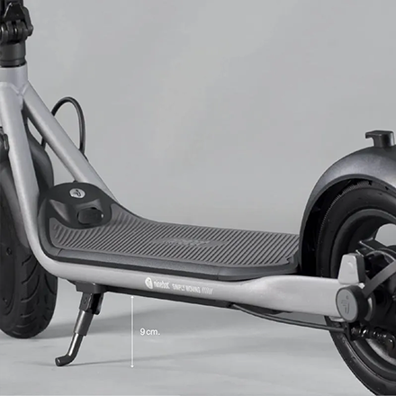 chube Xe điện mini Segway Ninebot Kickscooter D18W