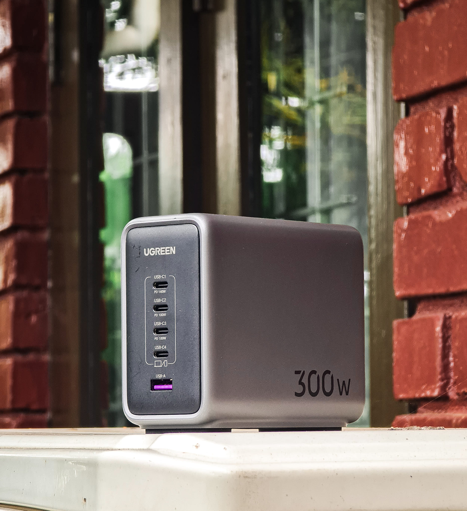 Sạc Nhanh Cho Laptop
