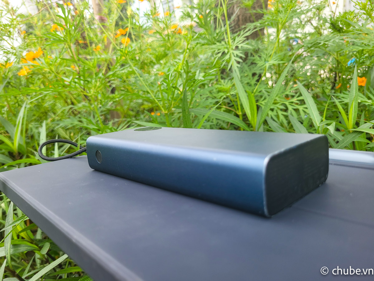 Baseus Adaman 20000mAh cung cấp năng lượng cho nhiều thiết bị