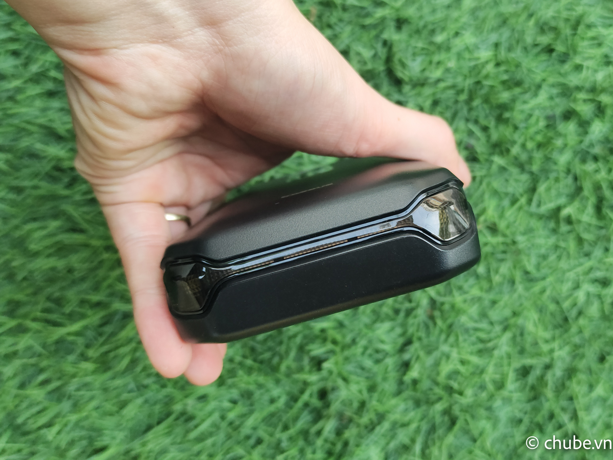 Trên tay bộ kích nổ ô tô Baseus Super Energy Air Car 1000A