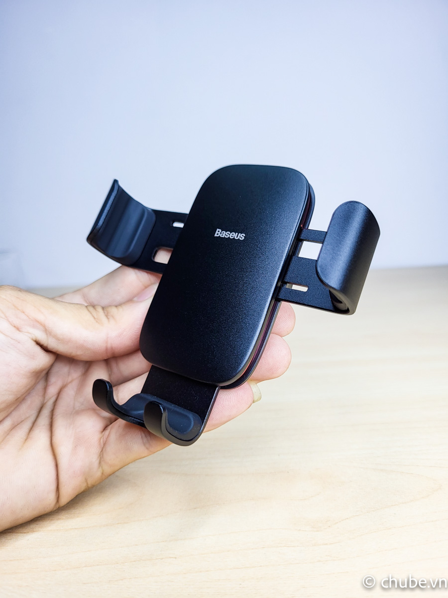 Baseus Metal Age Gravity Car Mount Chube