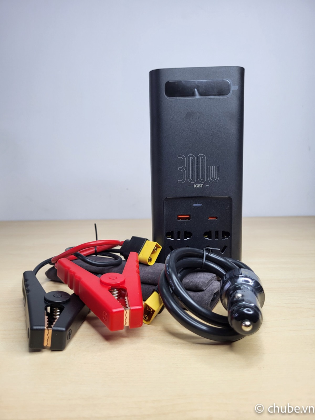 Bộ chuyển đổi điện Baseus