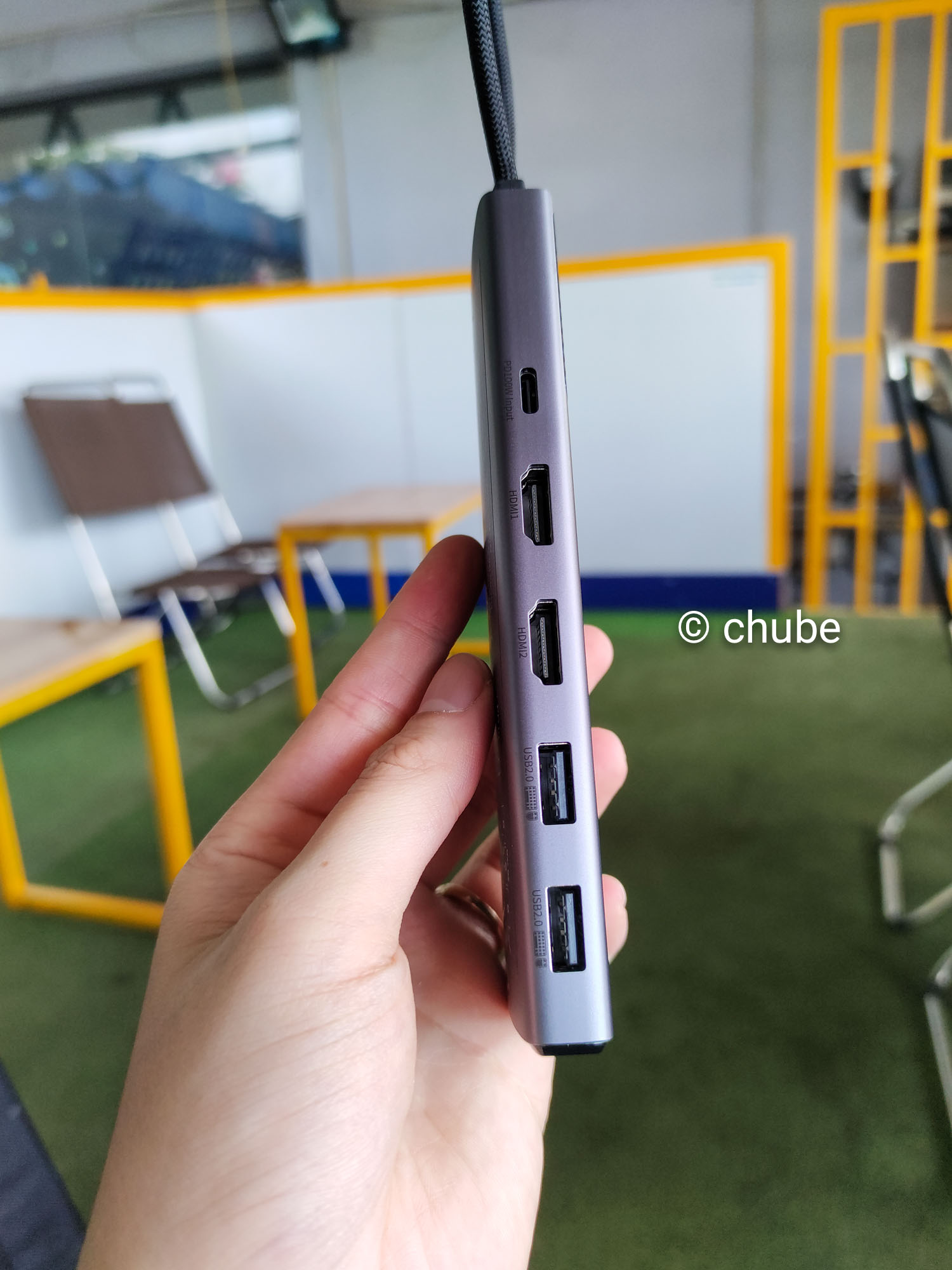 Mua thiết bị cổng sạc chính hãng