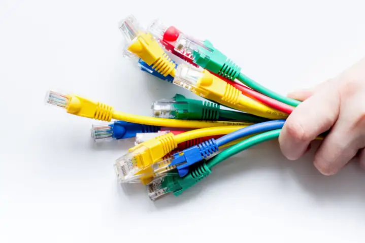Cáp Ethernet đa dạng kết nối