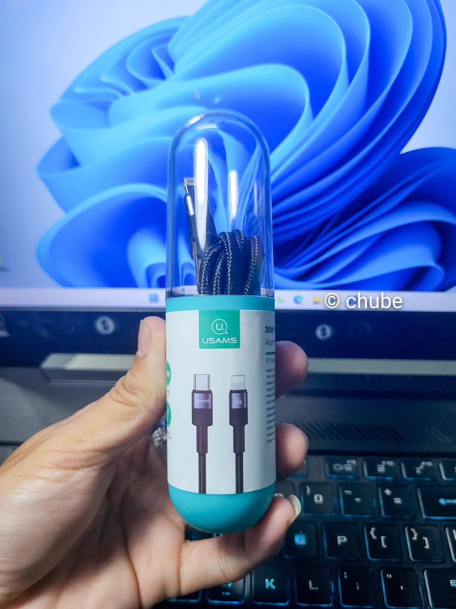 Cáp sạc nhanh USAMS SJ729 30W Type-C to Lightning - góc chụp tổng thể