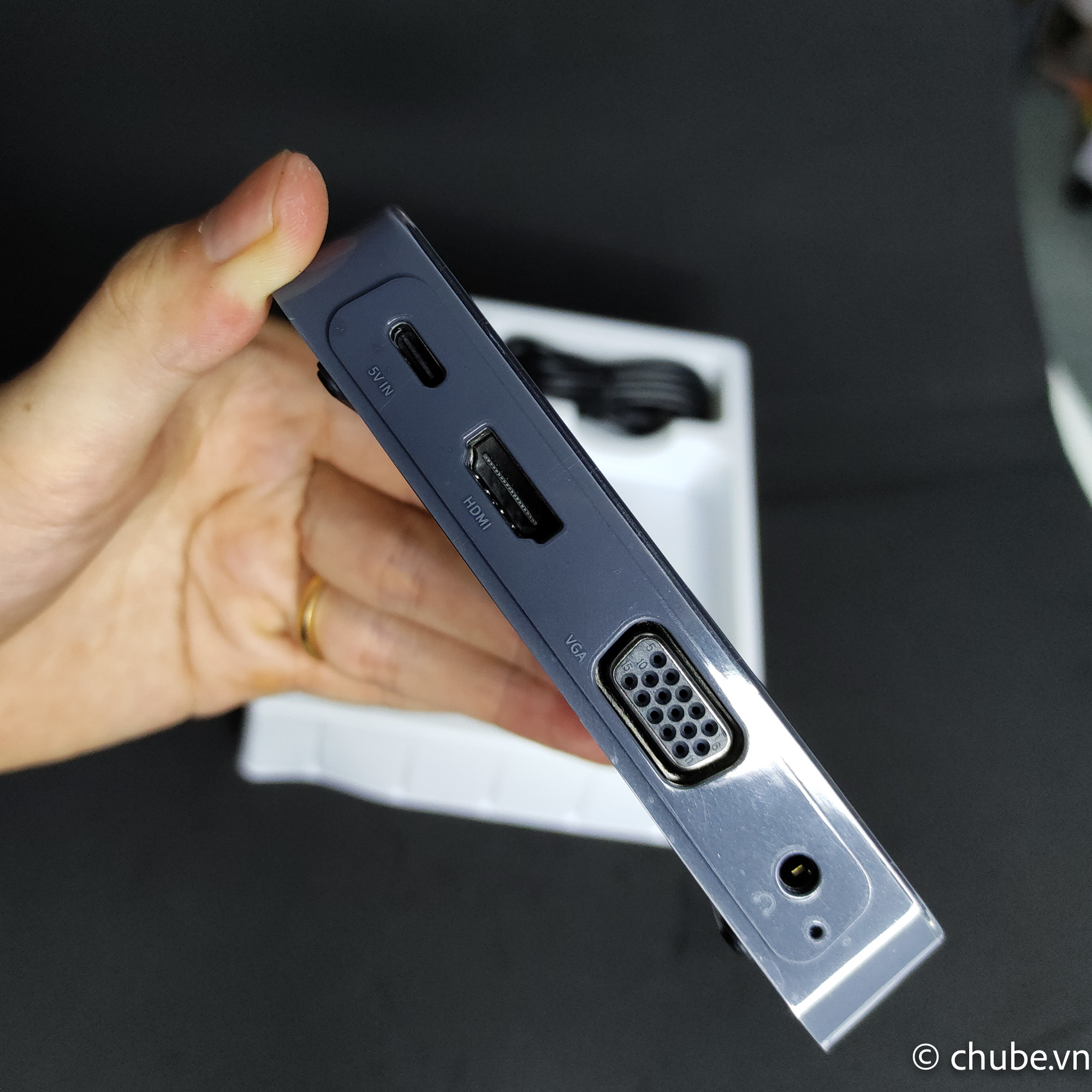 Cast màn hình không dây Baseus 4K Chube