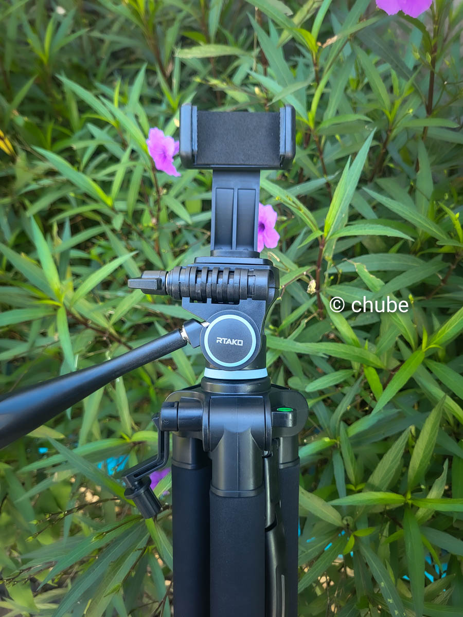 Tripod Rtako VT-860S đa năng, phù hợp cho cả điện thoại và máy ảnh DSLR, giá cả hợp lý.