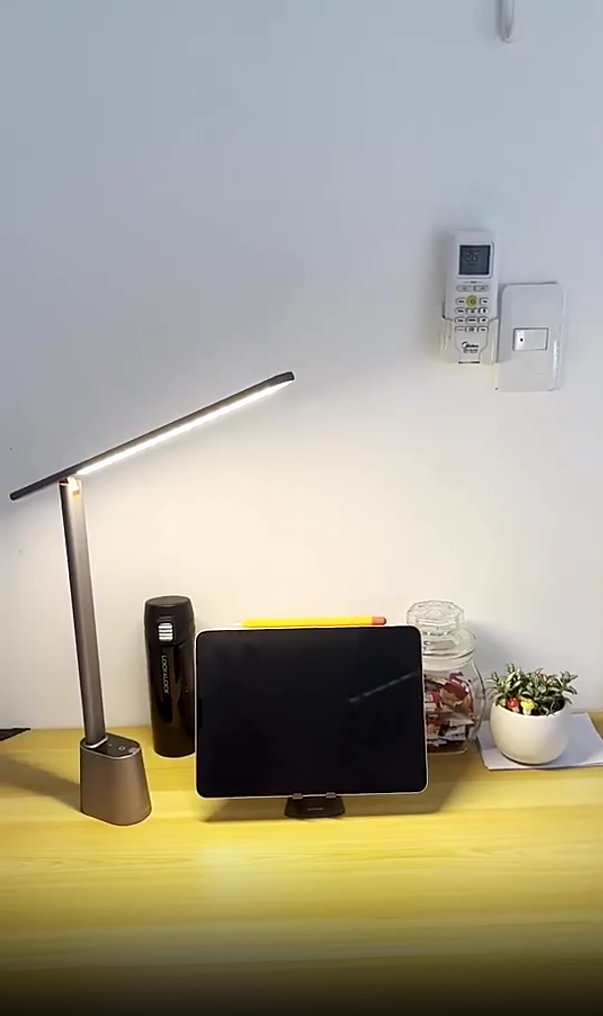 Đánh giá đèn bàn Baseus Smart Eye Series Chube