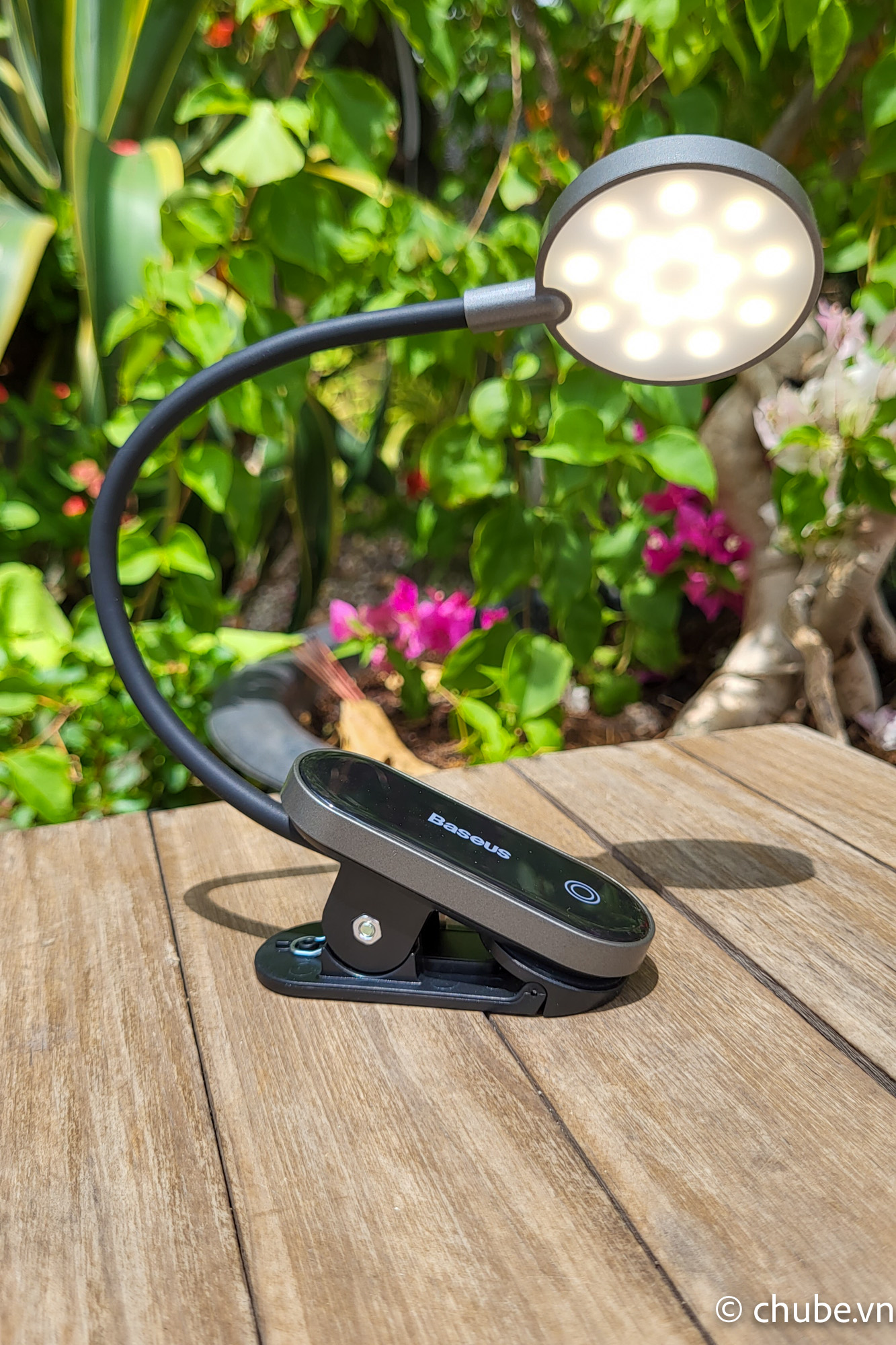 Đèn kẹp đọc sách không dây Baseus Comfort Reading Mini Chube