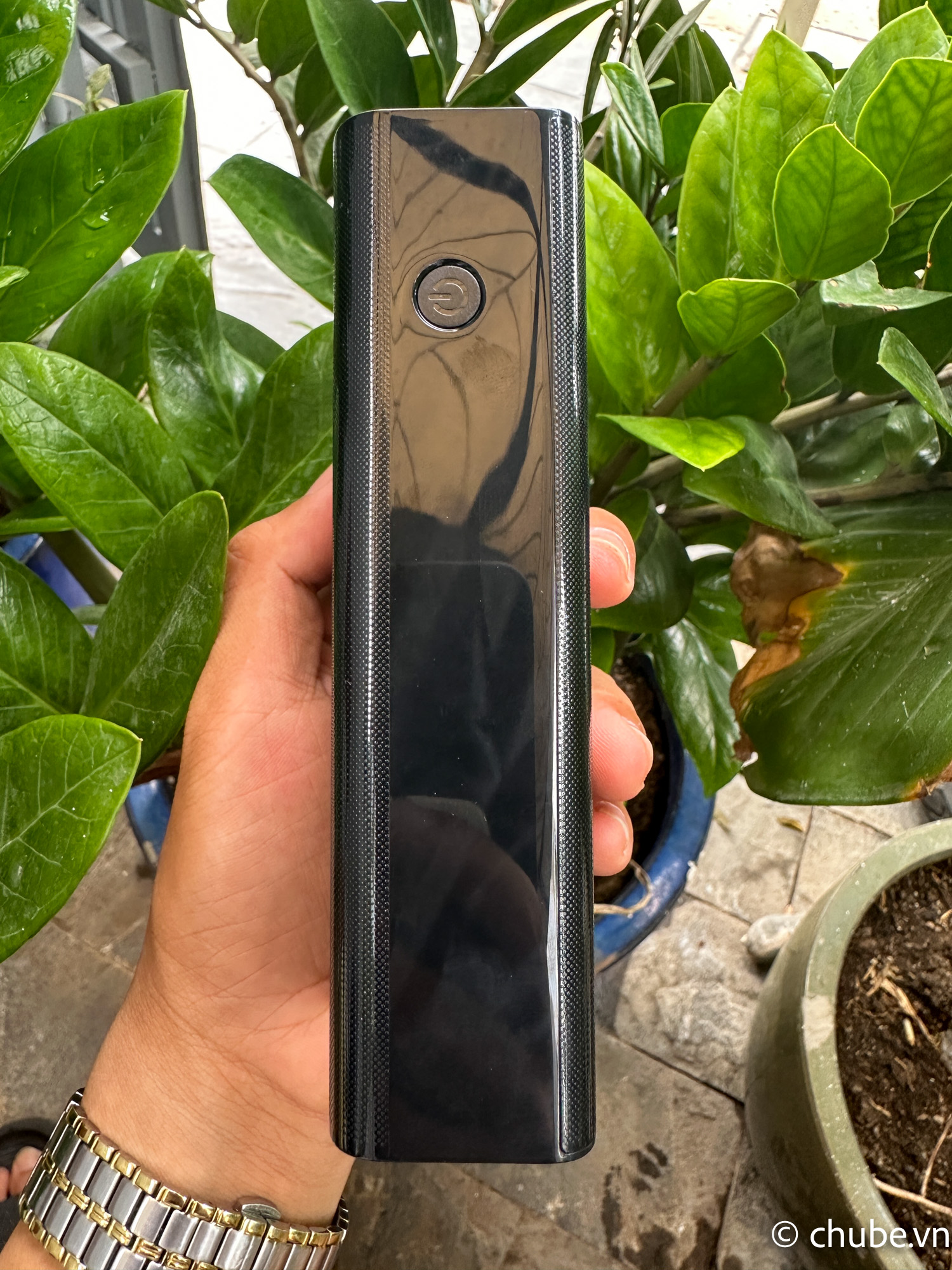 Pin sạc dự phòng Baseus Amblight với tính năng bảo vệ an toàn