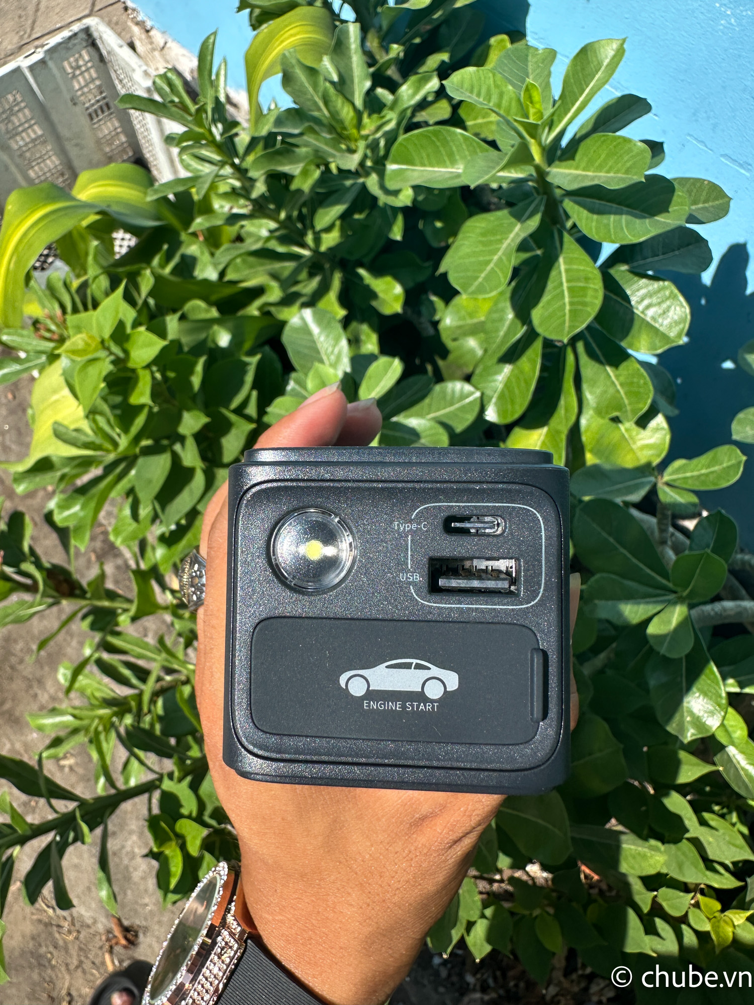 Tính năng hỗ trợ khẩn cấp Chube