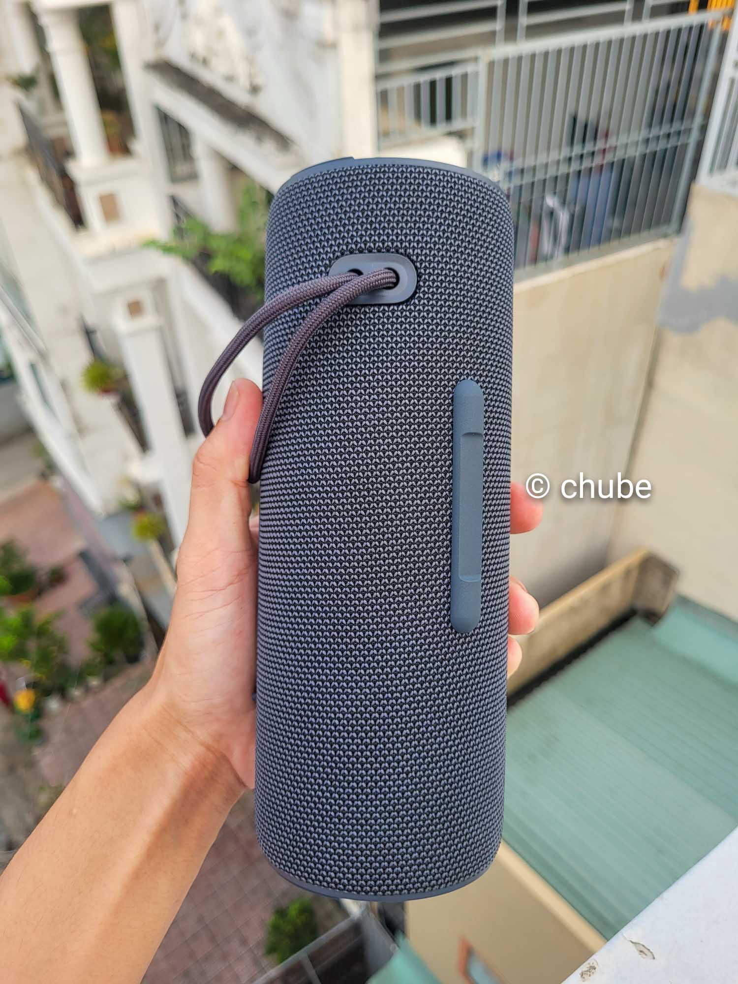 Loa Bluetooth Baseus AeQur 30 Air Outdoor công suất 15W và thời gian sử dụng 16 giờ