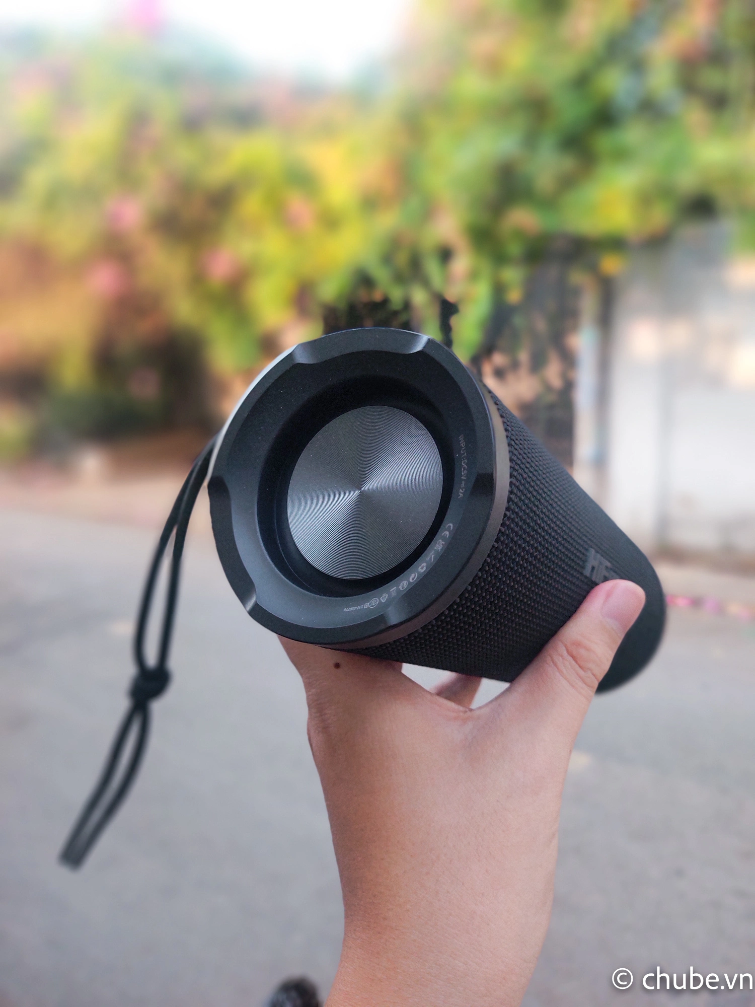 HiFuture Ripple Bluetooth speaker with long battery life and stable Bluetooth connection