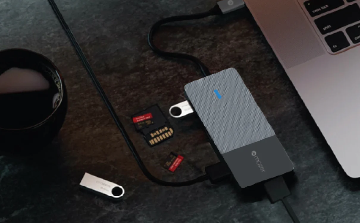 chube Cổng Chuyển Đổi Mazer Infinite Multimedia Pro Series Hub 8-in-1 M-UC2MULTI7005-BK USB-C