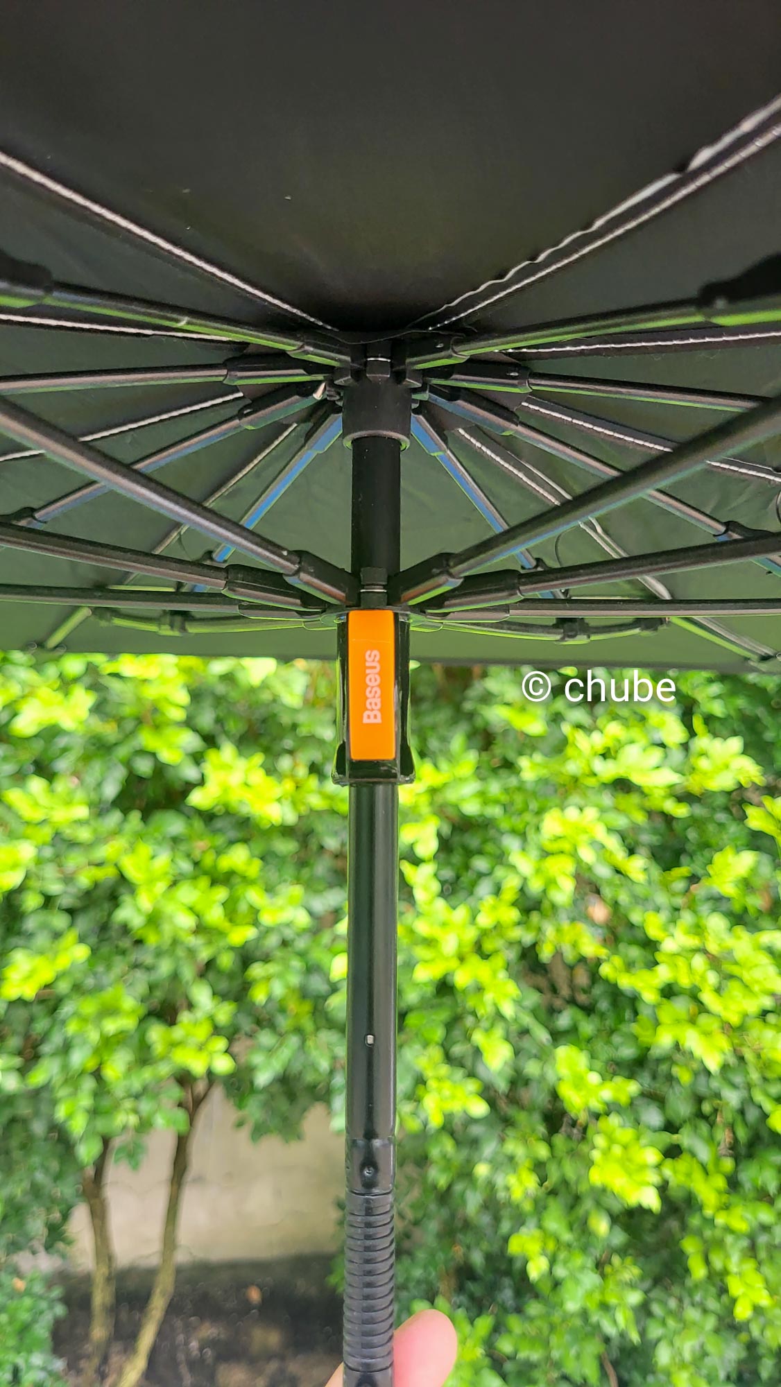 Dù che xe Baseus CoolRide giúp giảm nhiệt độ xe lên tới 15°C