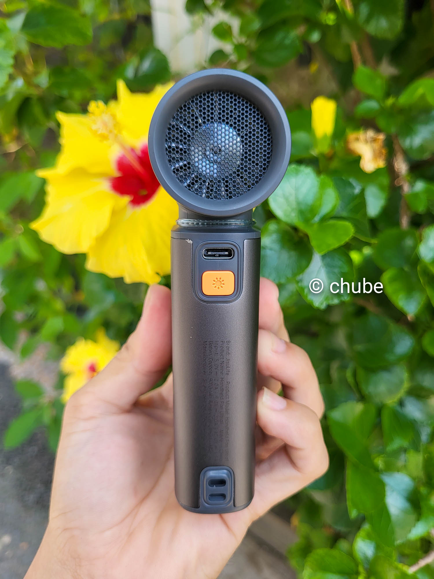 Quạt mini cầm tay Jisulife FA53, thiết kế mạnh mẽ và tiện lợi cho văn phòng