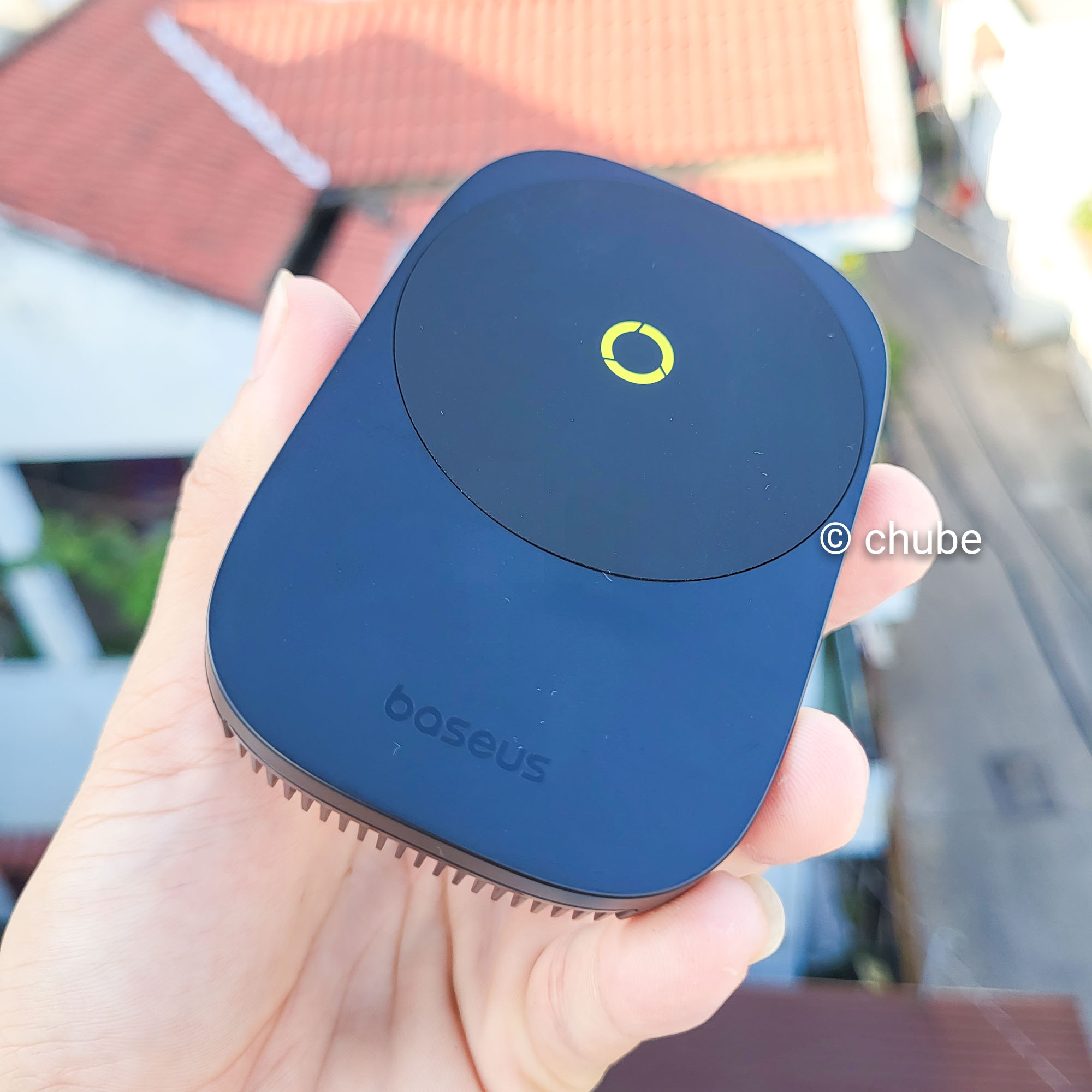 Trên tay quạt tản nhiệt điện thoại sò lạnh Baseus MagPro 2