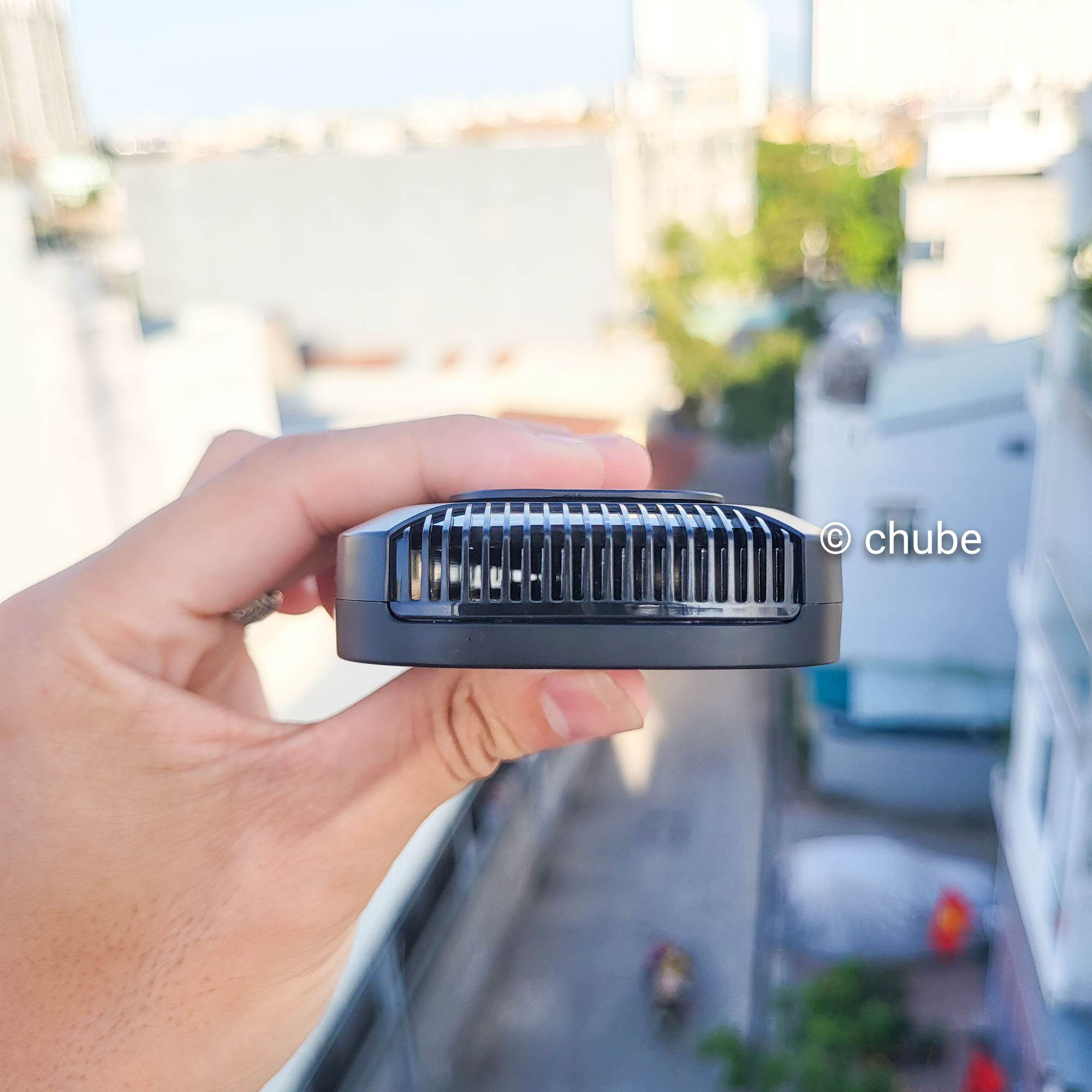 Trên tay quạt tản nhiệt điện thoại sò lạnh Baseus MagPro 2