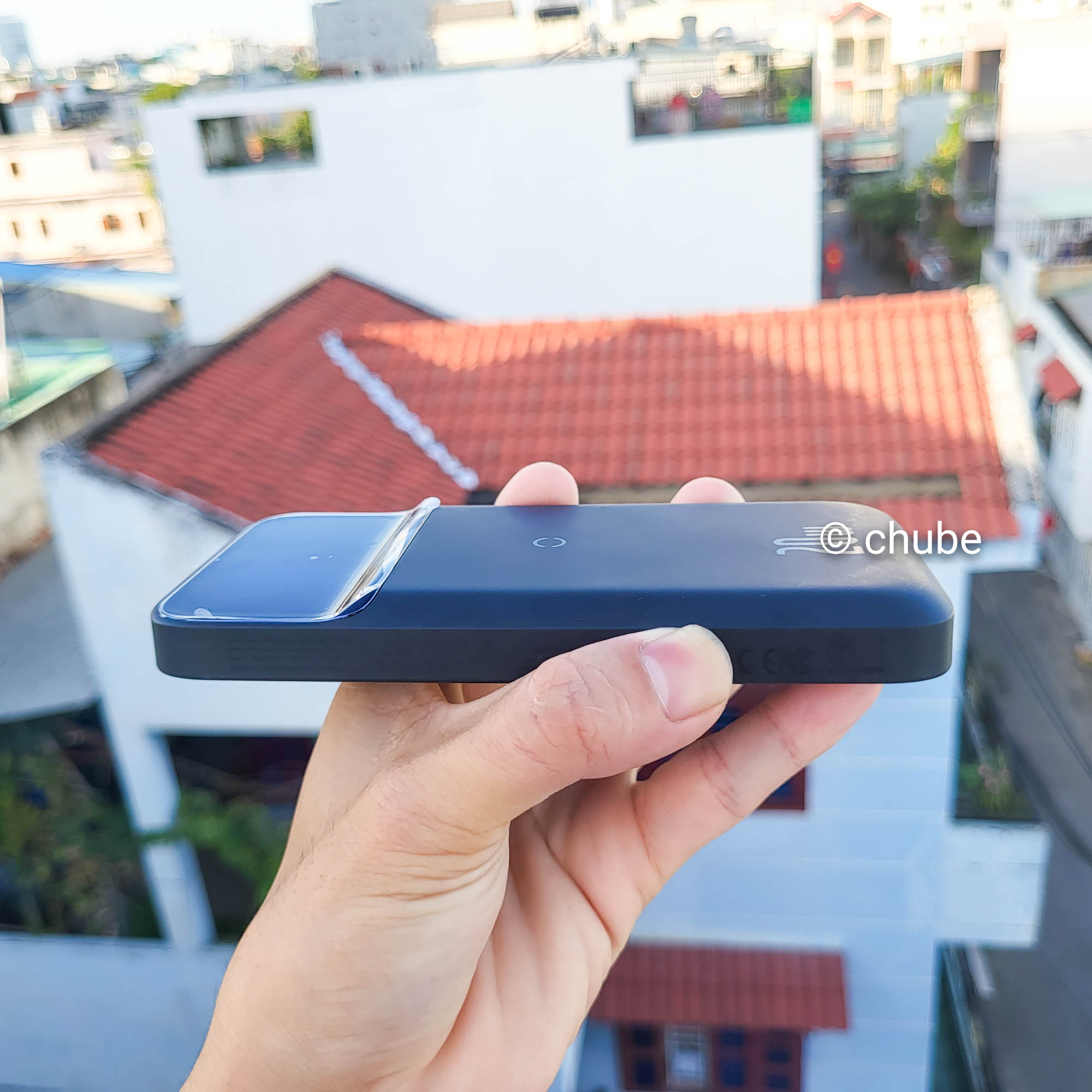 Trên tay pin sạc dự phòng Baseus MagSafe 10000mAh 20W cho iPhone 12/13