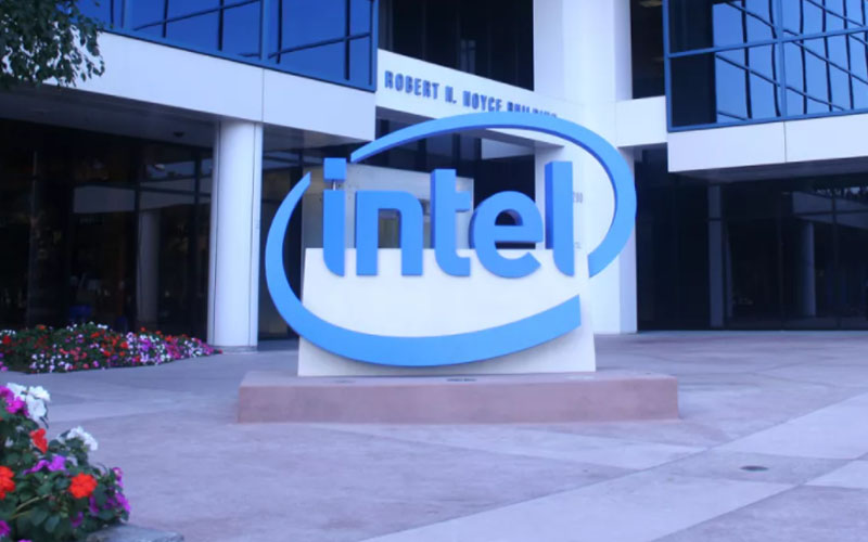 INTEL XIN LỖI VÌ CẤM LINH KIỆN TRUNG QUỐC THEO LUẬT HOA KỲ