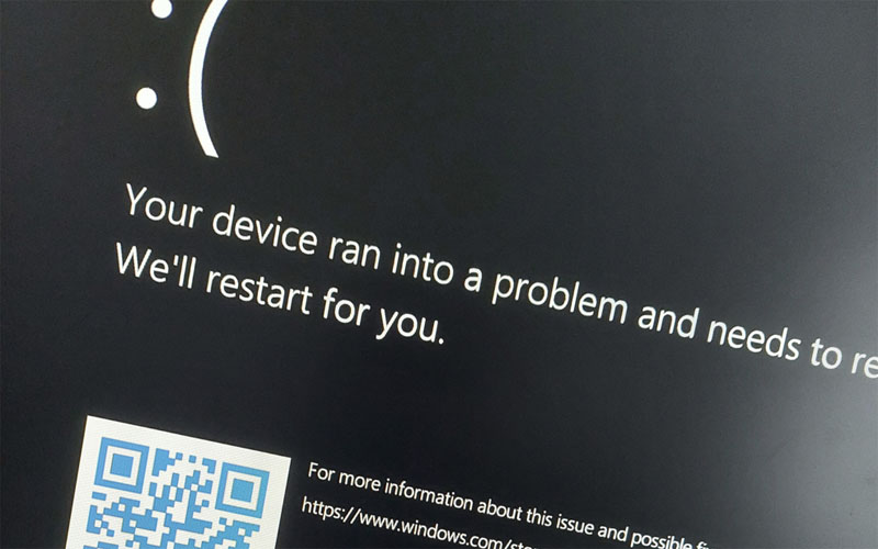 MÀN HÌNH ĐEN CỦA WINDOWS 11 RỐT CỤC CŨNG BỊ XANH TRỞ LẠI