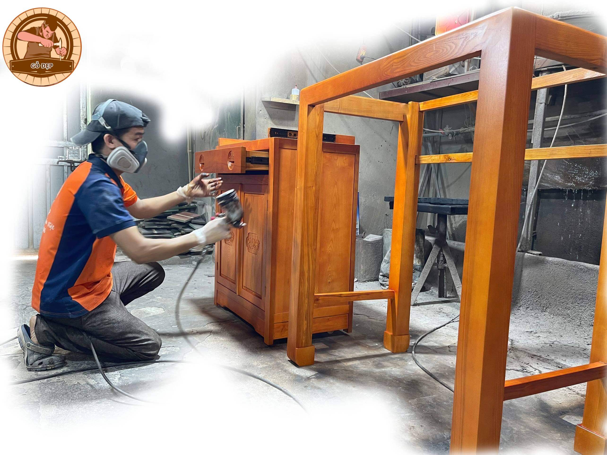 Nên sử dụng những gam màu trầm cho phòng thờ, bàn thờ đẹp