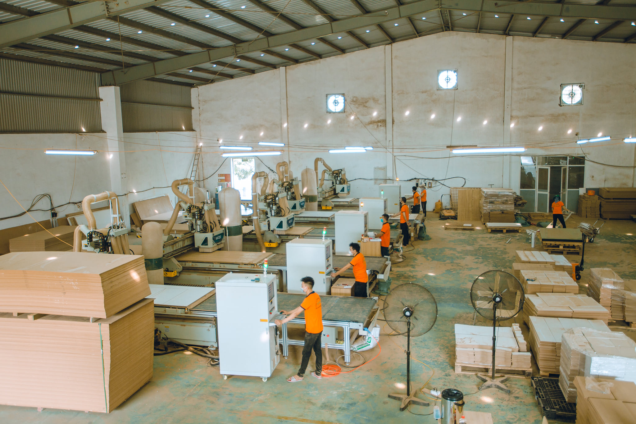 Hình ảnh sản xuất chi tiết