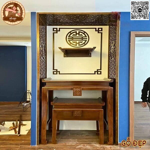Giá của bàn thờ đứng ở mức khoảng 18.900.000 vnđ