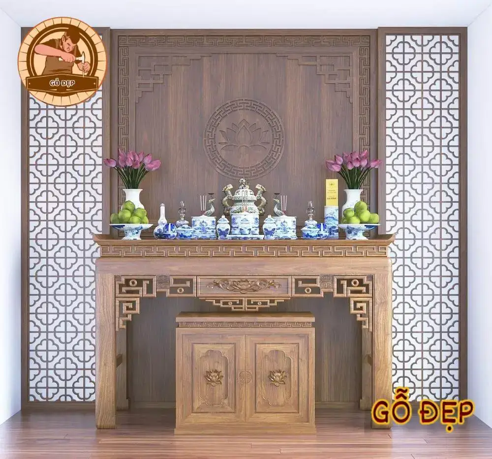 Vách ngăn kết hợp bàn thờ gia tiên giúp không gian thờ cúng thêm trang trọng