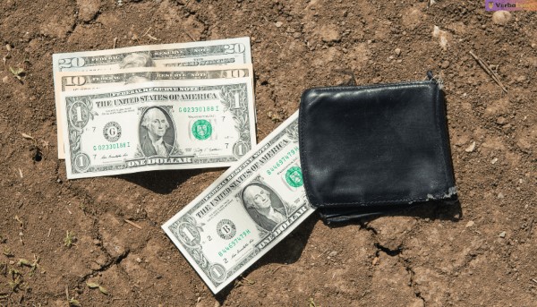 Giấc mơ mất ví có ảnh hưởng gì đến tương hay không?