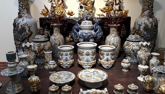 Nằm mơ thấy nhiều bát hương, nên đánh con đề nào?