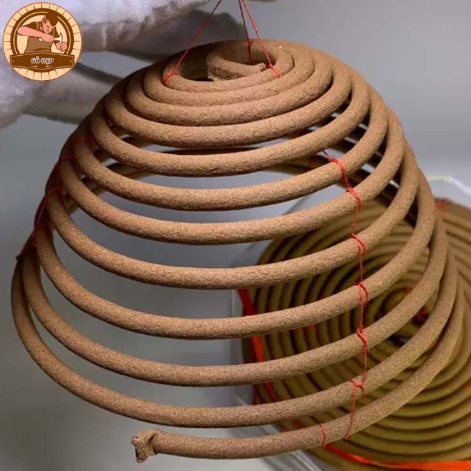 Thắp hương cho người mới mất là việc rất ý nghĩa