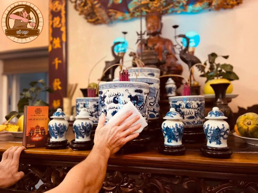 Bàn thờ cúng gia tiên có mấy bát hương là hợp lý?