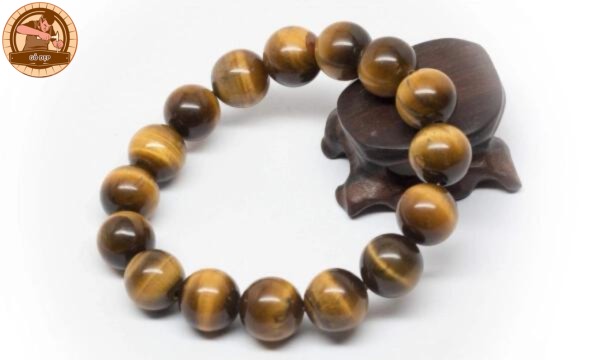 Vòng đá Mắt Hổ phong thủy