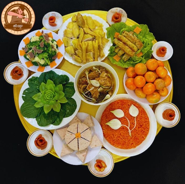 Mâm lễ cúng tạ nhà mới cần chuẩn bị tươm tất, kỹ lưỡng