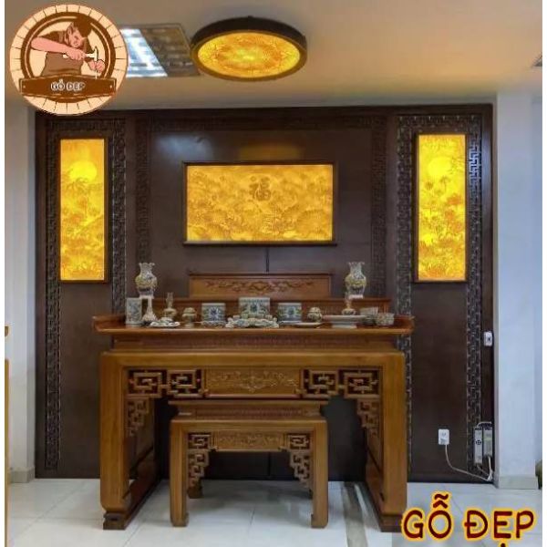 Tranh trúc chỉ kết hợp với bàn thờ đứng