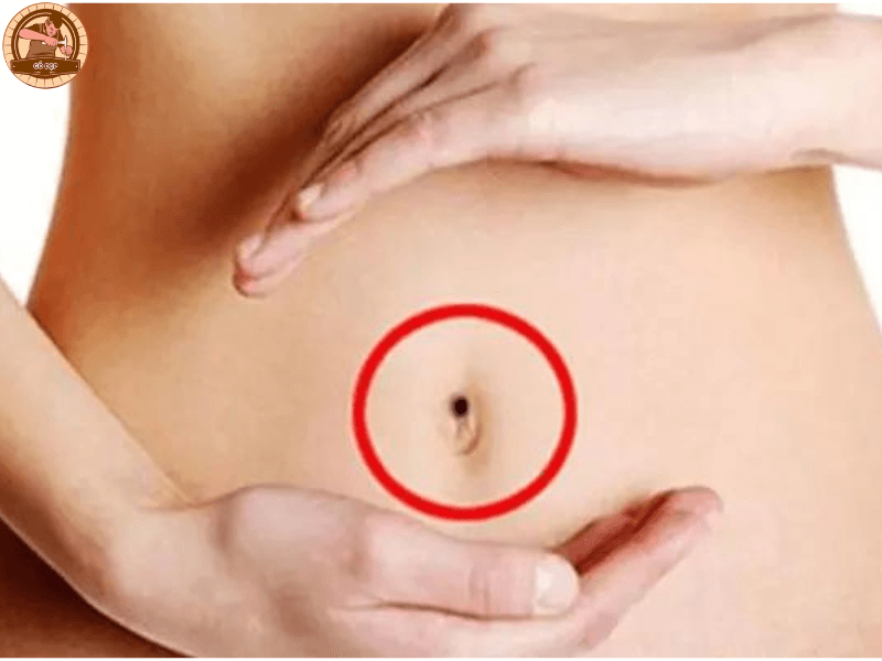Nốt ruồi nằm ở dưới gần rốn
