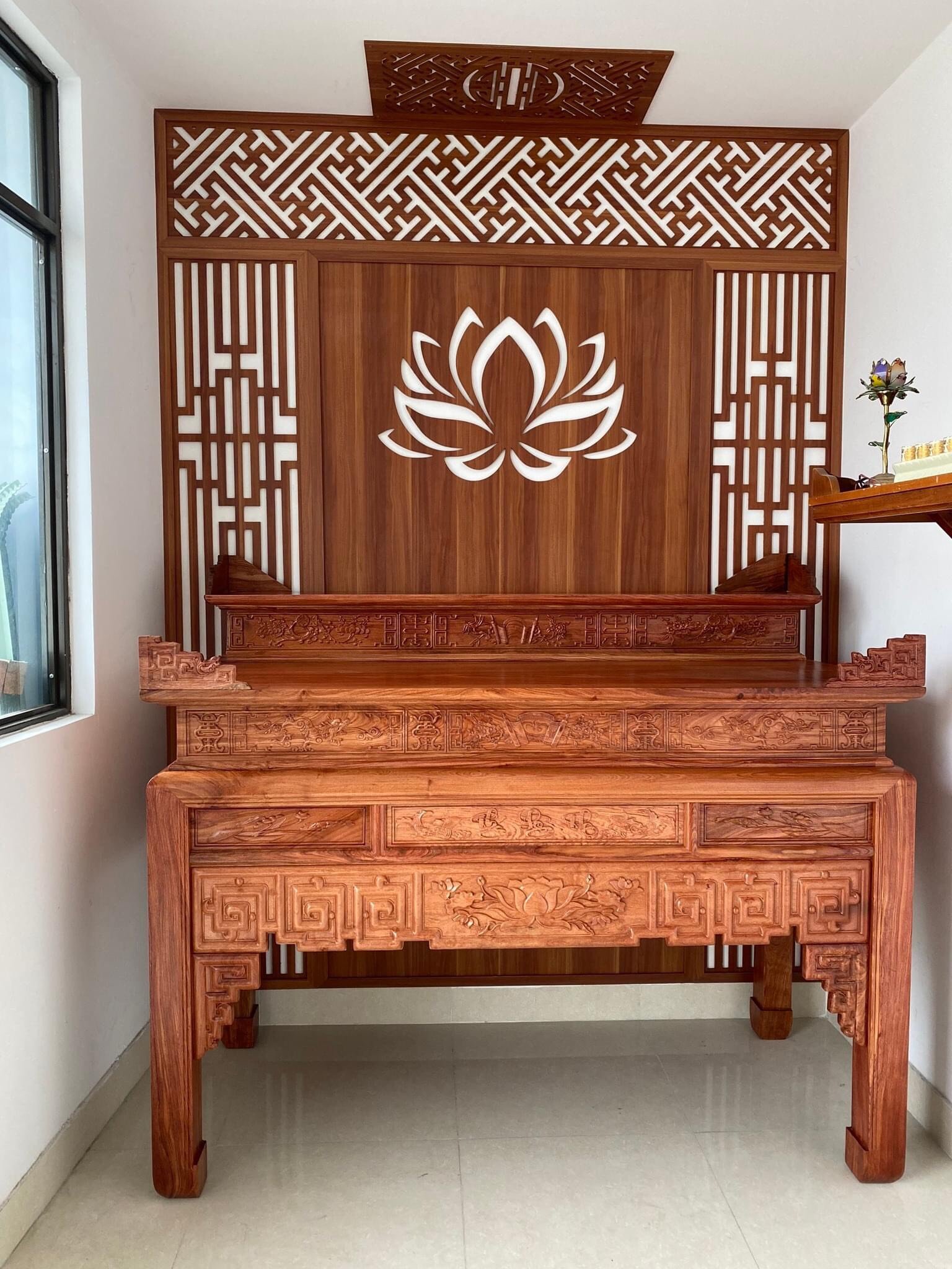Bàn thờ tam cấp gỗ óc chó cao cấp