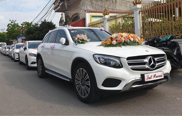 Các dịch vụ cho thuê xe hoa tại Phương Anh