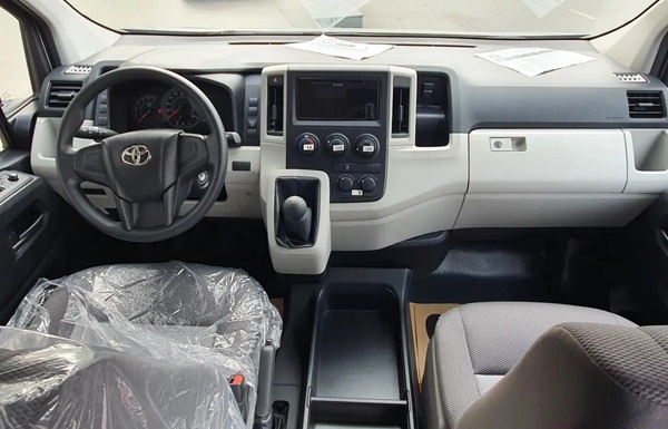 Câu hỏi thường gặp về dịch vụ cho thuê xe 16 chỗ