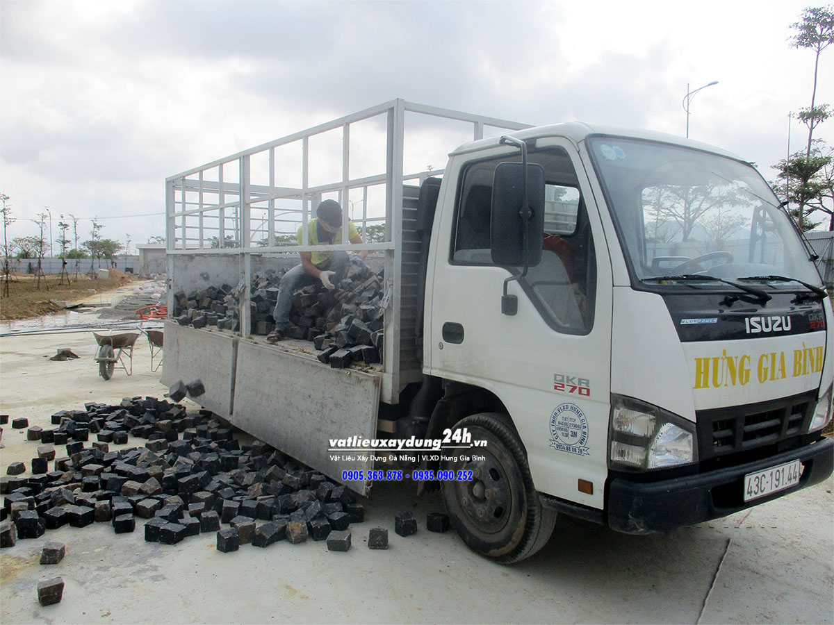 Đá bazan cubic đen dự án