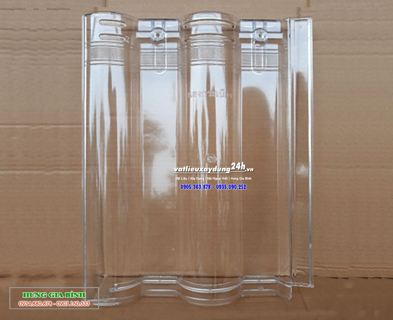 Ngói lấy sáng Ruby 9 viên/m2