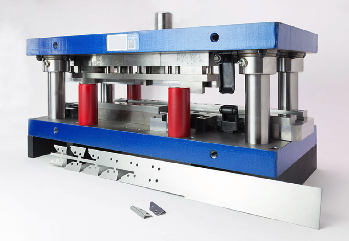 Bộ khuôn đột dập