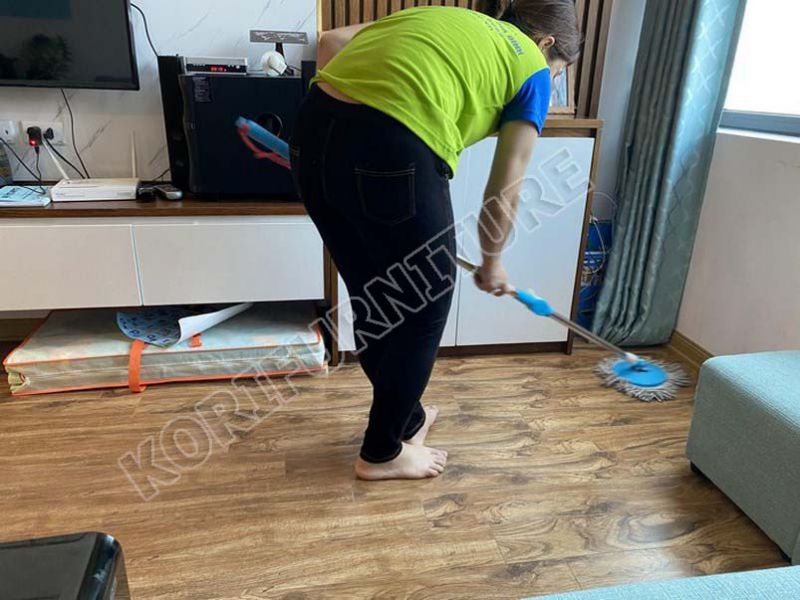cách vệ sinh nền gỗ đúng cách