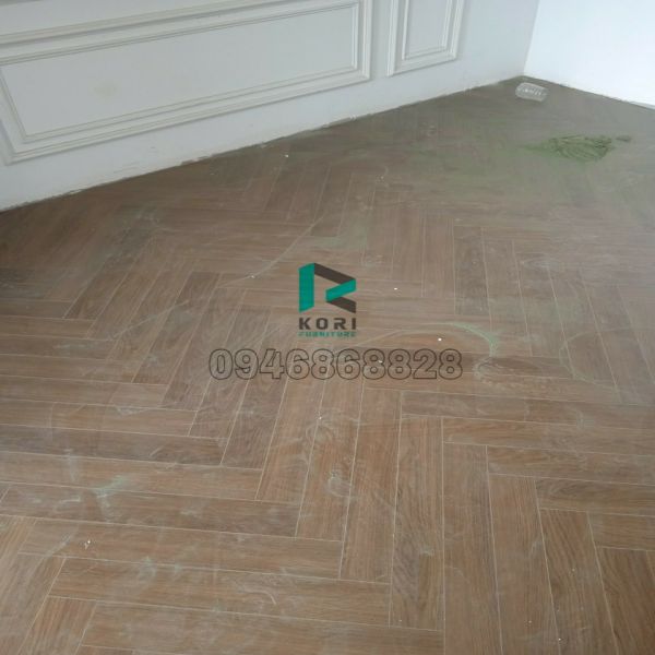 Hoàn thiện sàn gỗ công nghiệp tại Buôn Ma Thuột