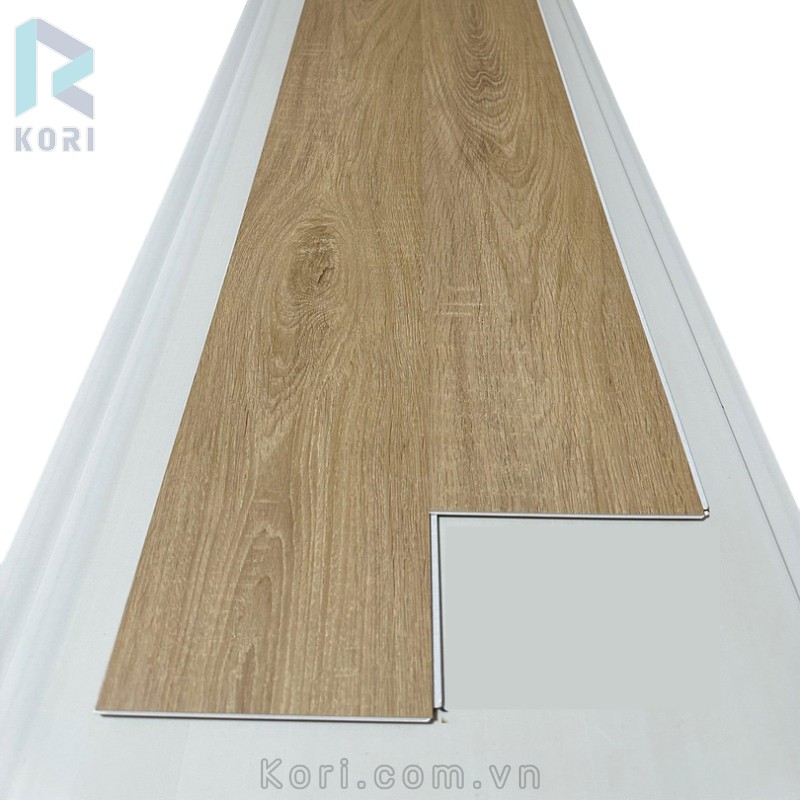 sàn nhựa giả gỗ hèm khóa