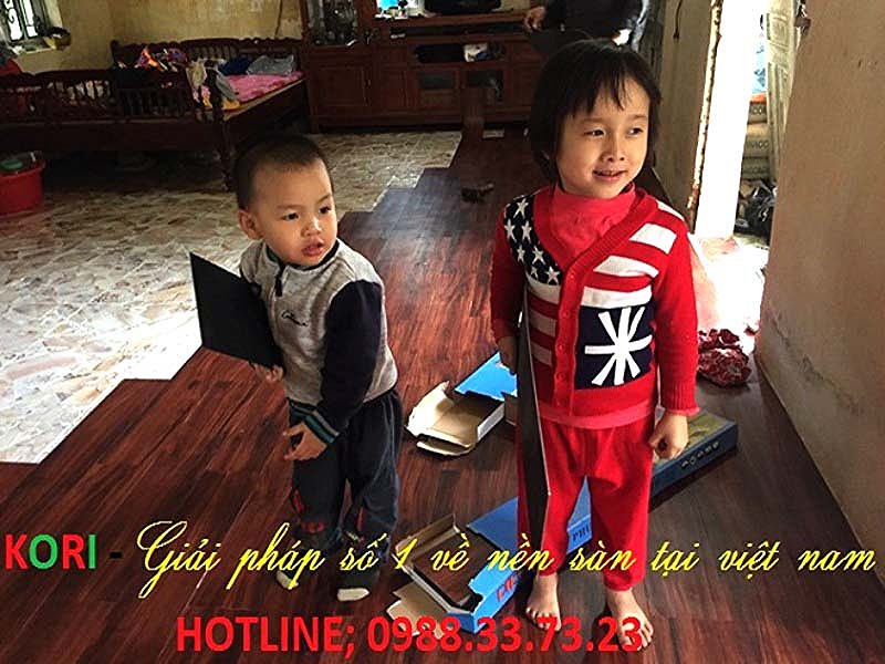 thi công sàn nhựa vinyl