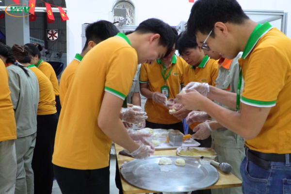 Cuộc thi làm bánh trung thu