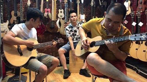 cách chọn mua đàn guitar classic tốt