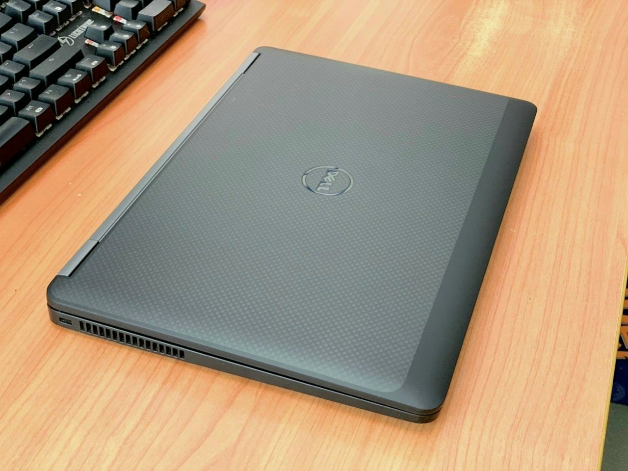 Laptop Dell 7400